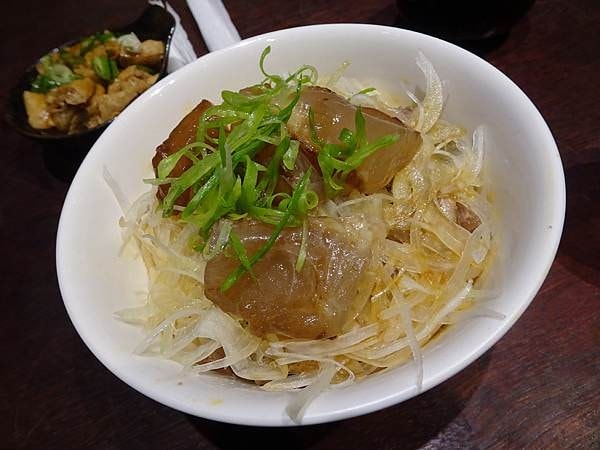牛店精燉牛肉麵｜連續3年必比登米其林美食 谷歌4千評4.3顆星
