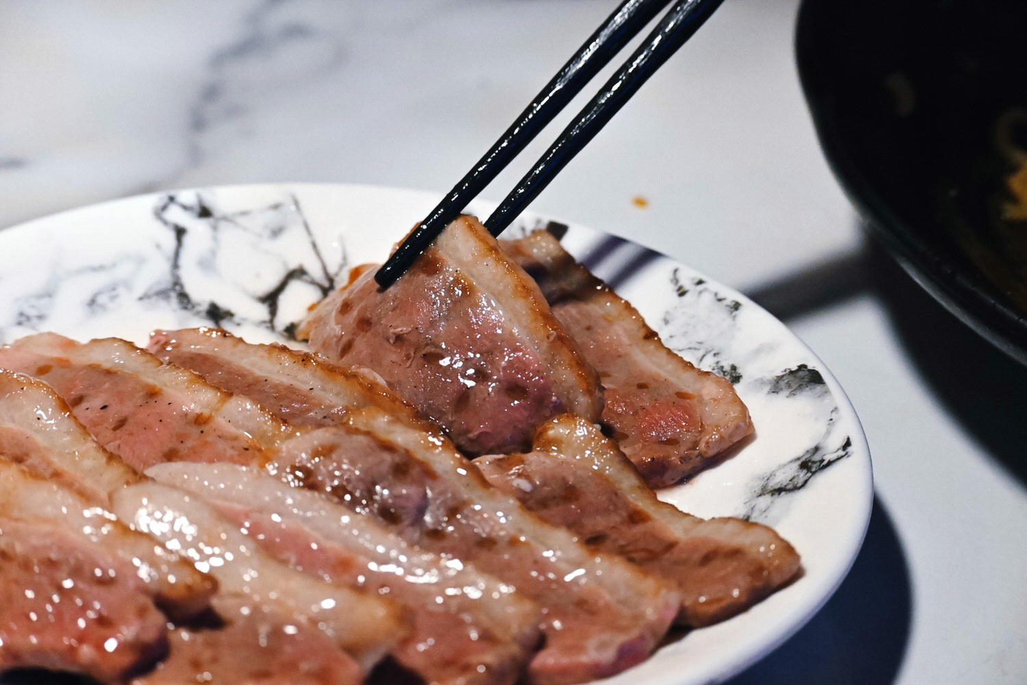 Eartha燒肉餐酒館|台中北區餐酒館寵物友善餐廳奢華珠寶盒燒肉(已歇業) - 第21張圖 Eartha燒肉餐酒館|台中北區餐酒館寵物友善餐廳奢華珠寶盒燒肉(已歇業)