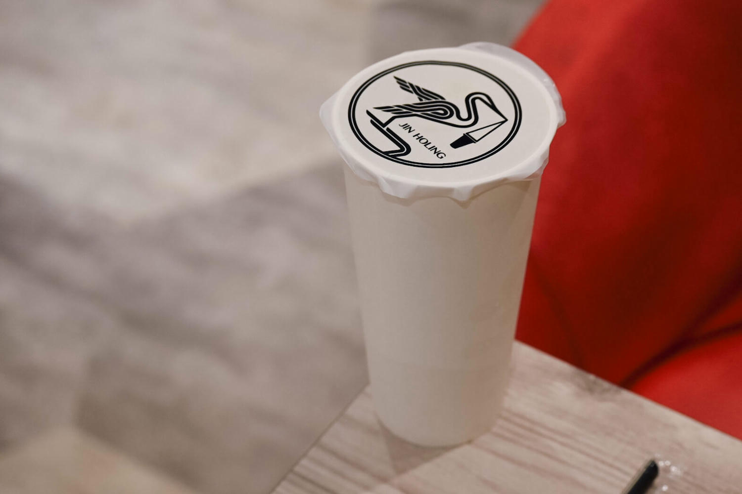99幸福甜烘焙餐廳。南洋咖哩牛奶鍋配泡沫茶飲最對味！隱藏版台北101世貿麵包餐廳