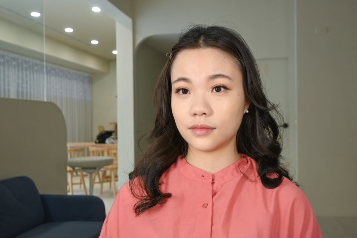 【台中婚紗推薦】一定要結婚才能穿婚紗嗎?水溝巢試穿心得、台中妝髮造型師推薦 - 第22張圖 【台中婚紗推薦】一定要結婚才能穿婚紗嗎?水溝巢試穿心得、台中妝髮造型師推薦