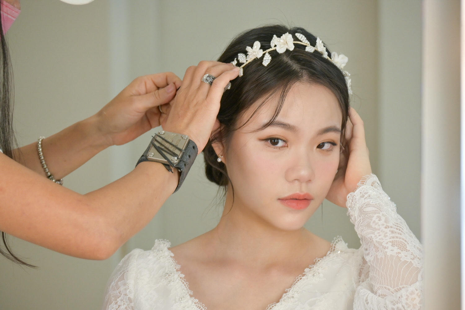 【台中婚紗推薦】一定要結婚才能穿婚紗嗎?水溝巢試穿心得、台中妝髮造型師推薦 - 第27張圖 【台中婚紗推薦】一定要結婚才能穿婚紗嗎?水溝巢試穿心得、台中妝髮造型師推薦