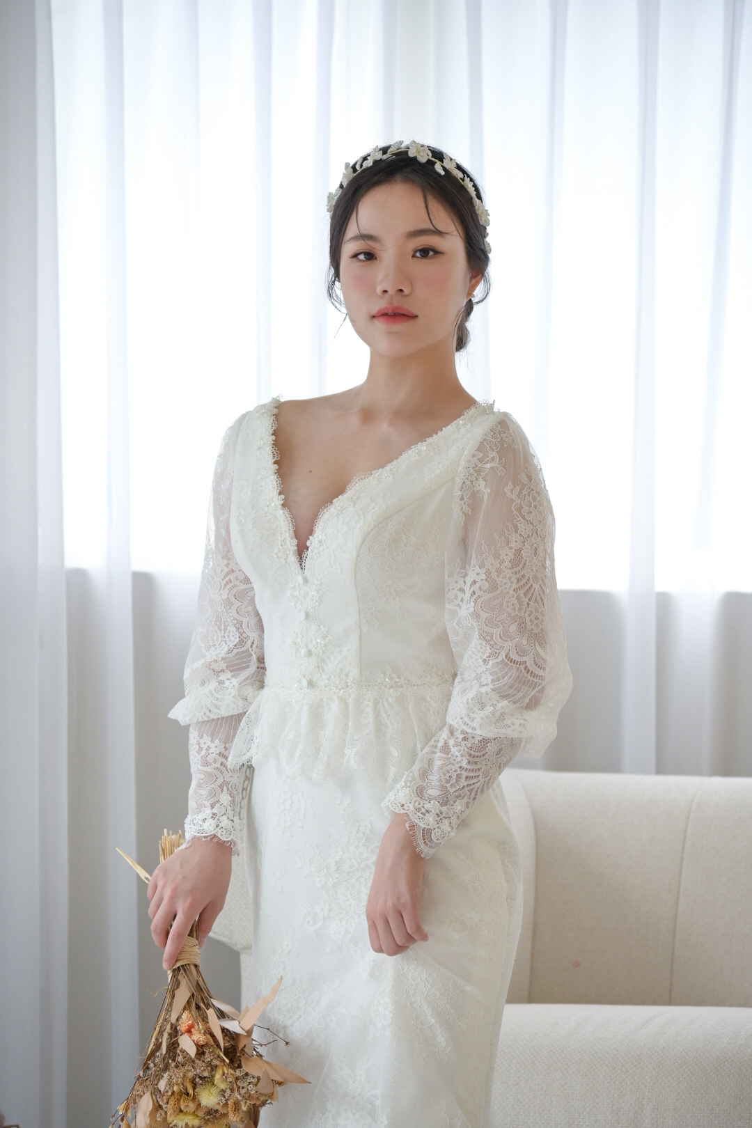 【台中婚紗推薦】一定要結婚才能穿婚紗嗎?水溝巢試穿心得、台中妝髮造型師推薦 - 第39張圖 【台中婚紗推薦】一定要結婚才能穿婚紗嗎?水溝巢試穿心得、台中妝髮造型師推薦