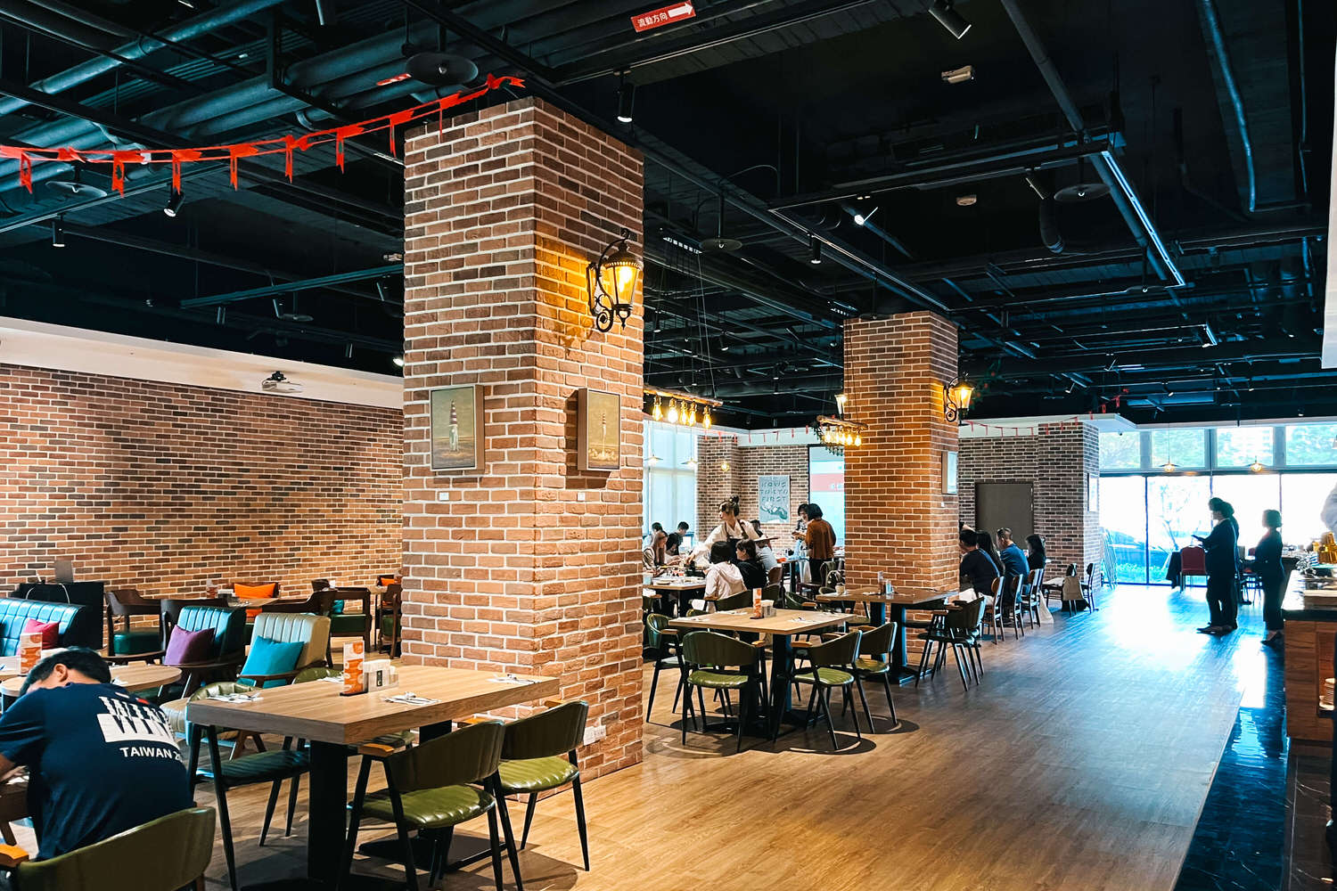 台中海線飯店震大金鬱金香酒店禾憶餐酒館12道創新料理