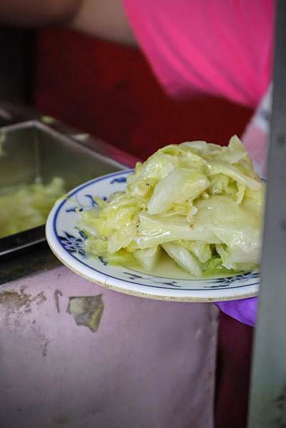 阿桂姨原汁排骨湯。慈聖宮美食4.3星綠蔭下老大稻埕滷肉飯排骨湯 - 第8張圖 阿桂姨原汁排骨湯。慈聖宮美食4.3星綠蔭下老大稻埕滷肉飯排骨湯
