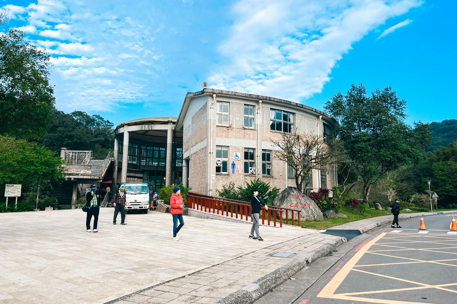十分瀑布公園免費景點!十分瀑布交通開放時間|平溪1日遊攻略 - 第4張圖 十分瀑布公園免費景點!十分瀑布交通開放時間|平溪1日遊攻略