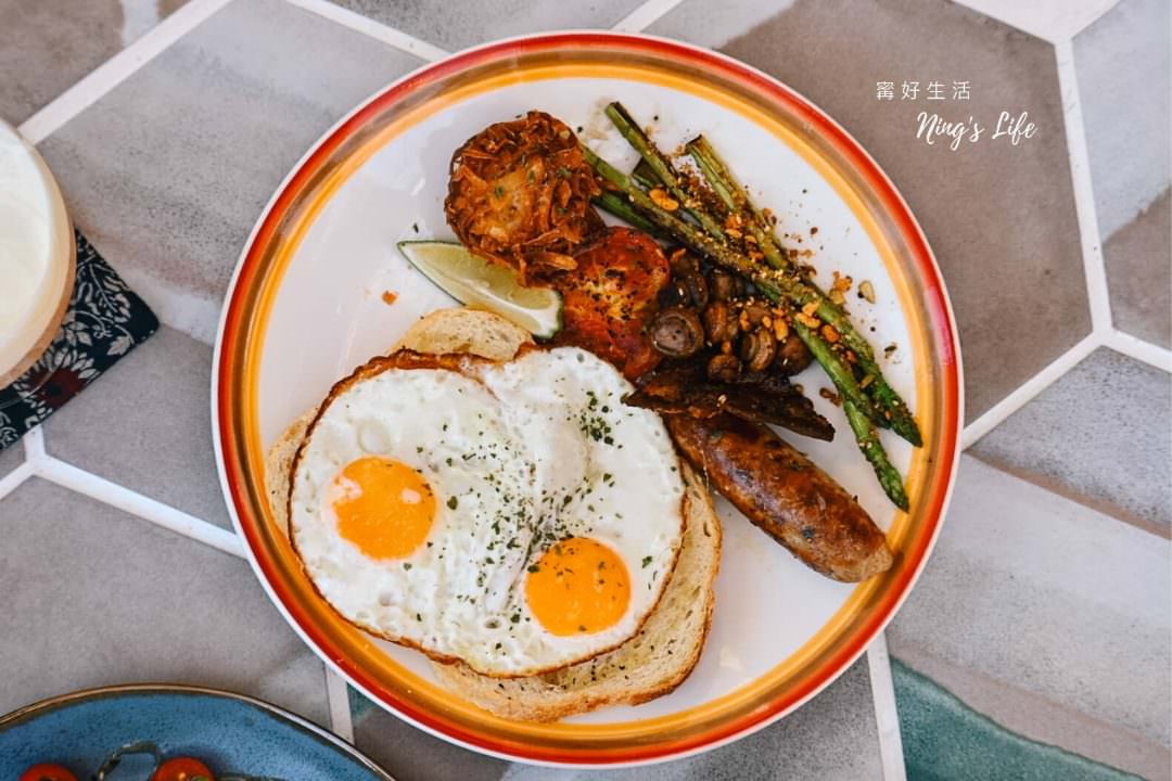 八番brunch|日月潭早午餐玻璃屋秘境!部落班尼迪克蛋、茴香炸雞 - 第12張圖 八番brunch|日月潭早午餐玻璃屋秘境!部落班尼迪克蛋、茴香炸雞