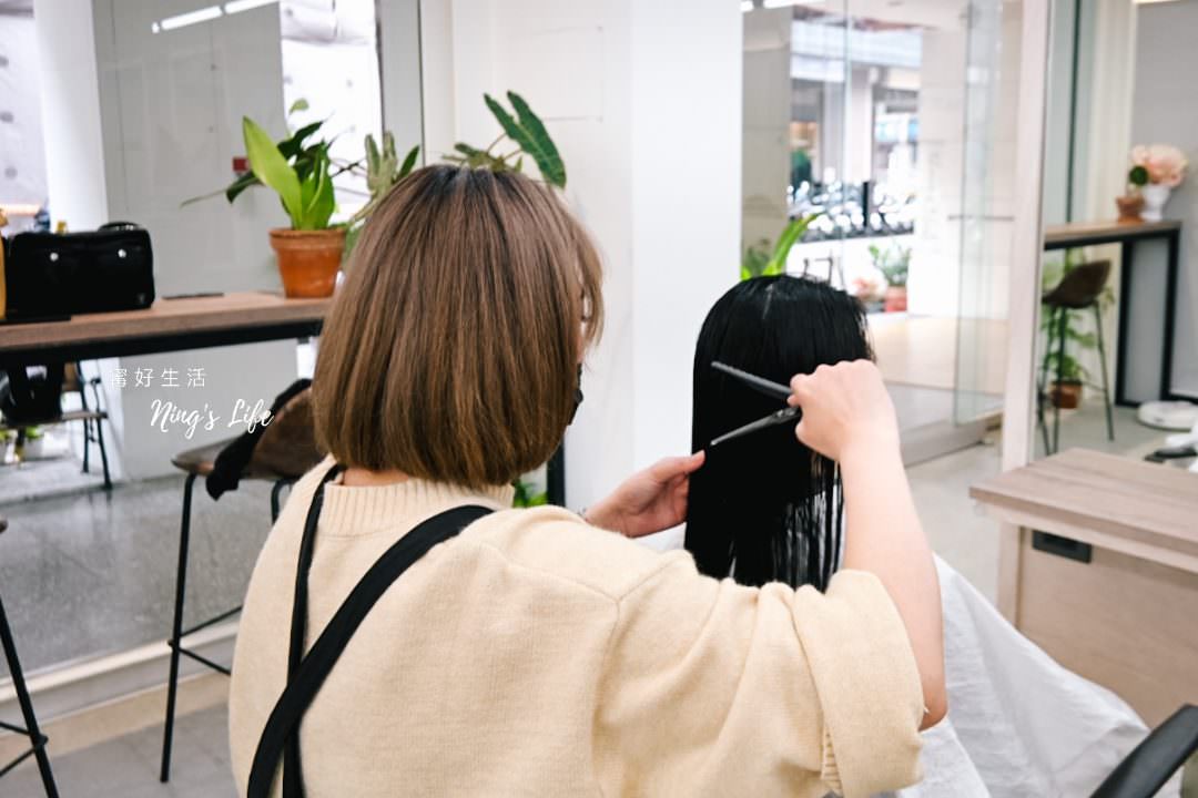 台中燙髮推薦|SOTA hair salon 溫塑燙電棒燙初體驗|一中美髮沙龍 - 第12張圖 台中燙髮推薦|SOTA hair salon 溫塑燙電棒燙初體驗|一中美髮沙龍