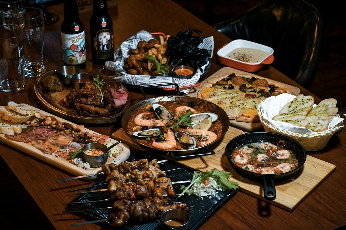 ABV地中海餐酒館|台中駐唱餐廳推薦!700款精釀啤酒不限時 - 第16張圖 ABV地中海餐酒館|台中駐唱餐廳推薦!700款精釀啤酒不限時