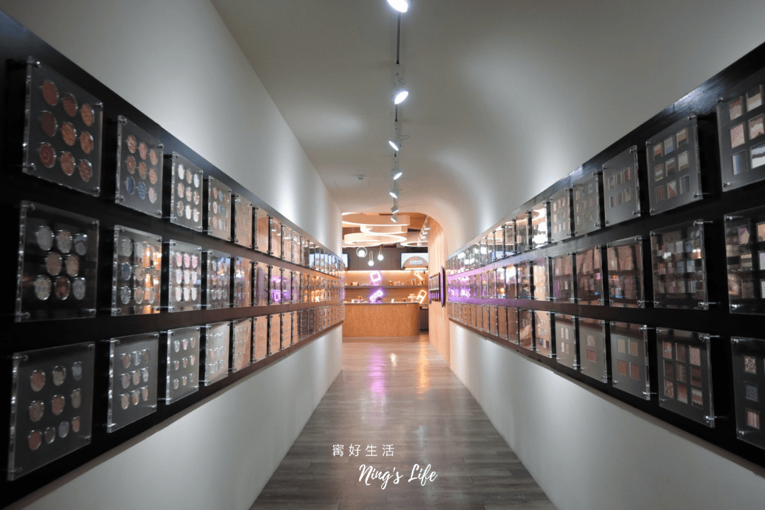 臺灣美研院美妝博物館｜150拍禮服！IG最新安平景點