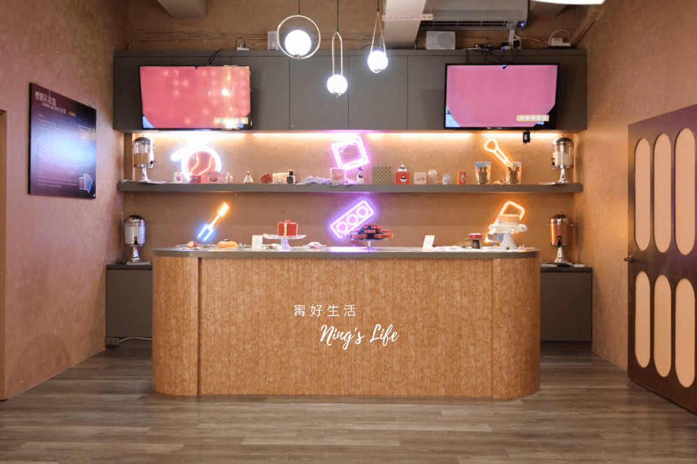 臺灣美研院美妝博物館｜150拍禮服！IG最新安平景點