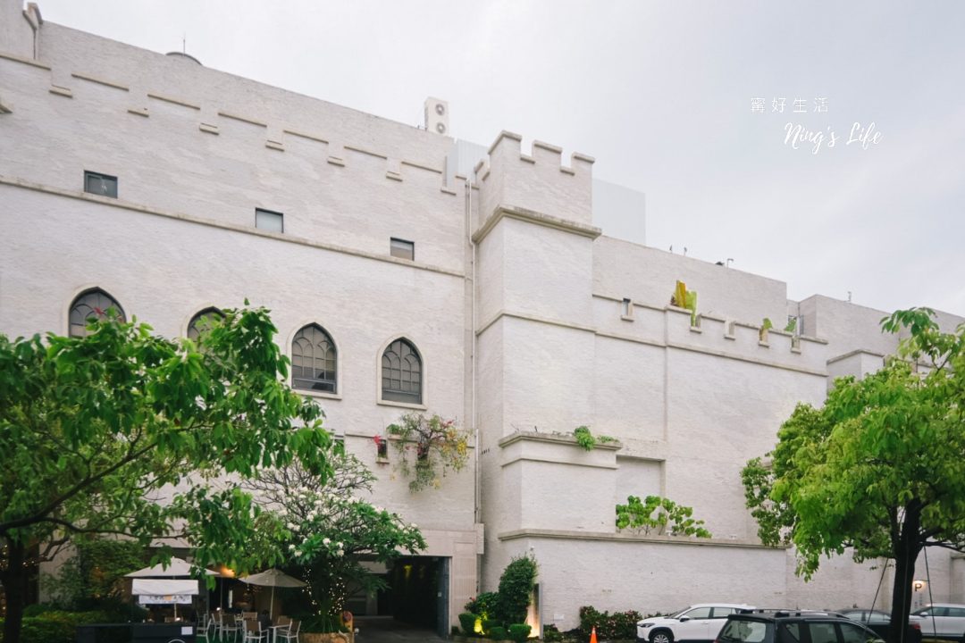 台中芭蕾城堡酒店|台中Villa偽出國!1房1庭院渡假森呼吸 - 第3張圖 台中芭蕾城堡酒店|台中Villa偽出國!1房1庭院渡假森呼吸