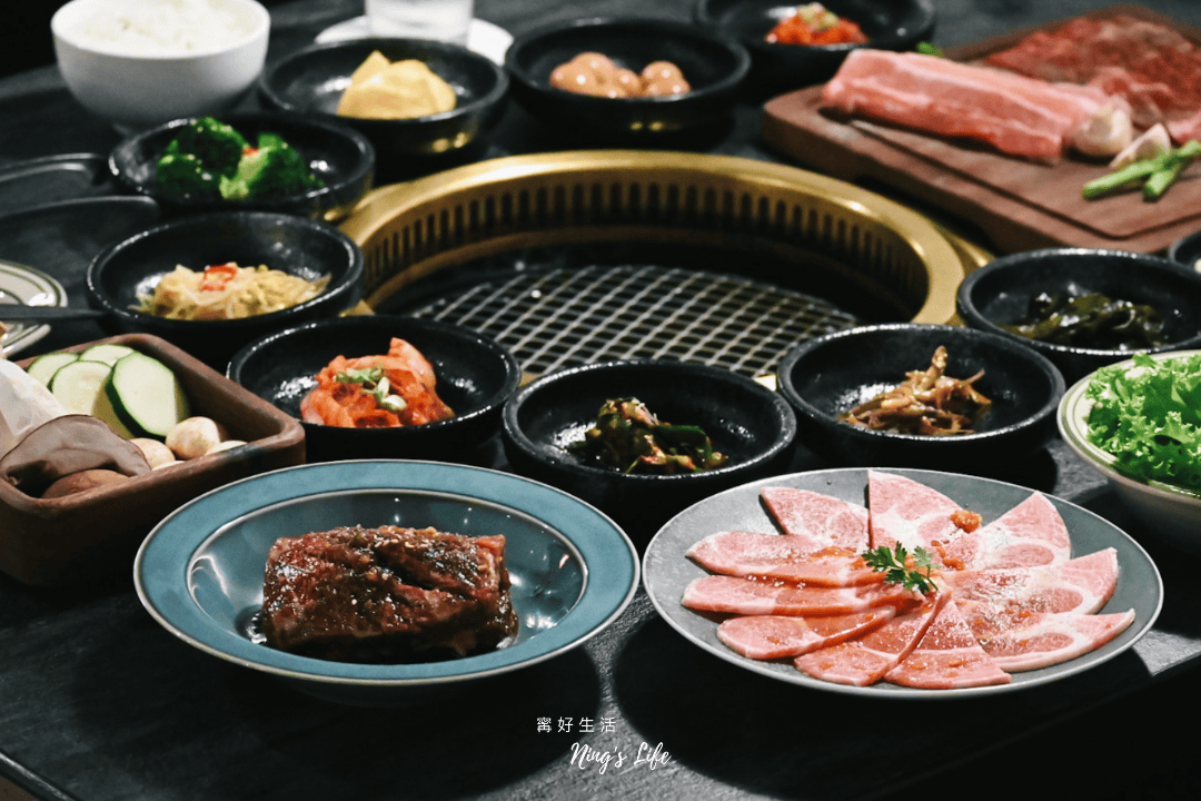 DEG度｜設計感爆棚台中韓式燒肉！9款小菜吃到飽、生日送和牛