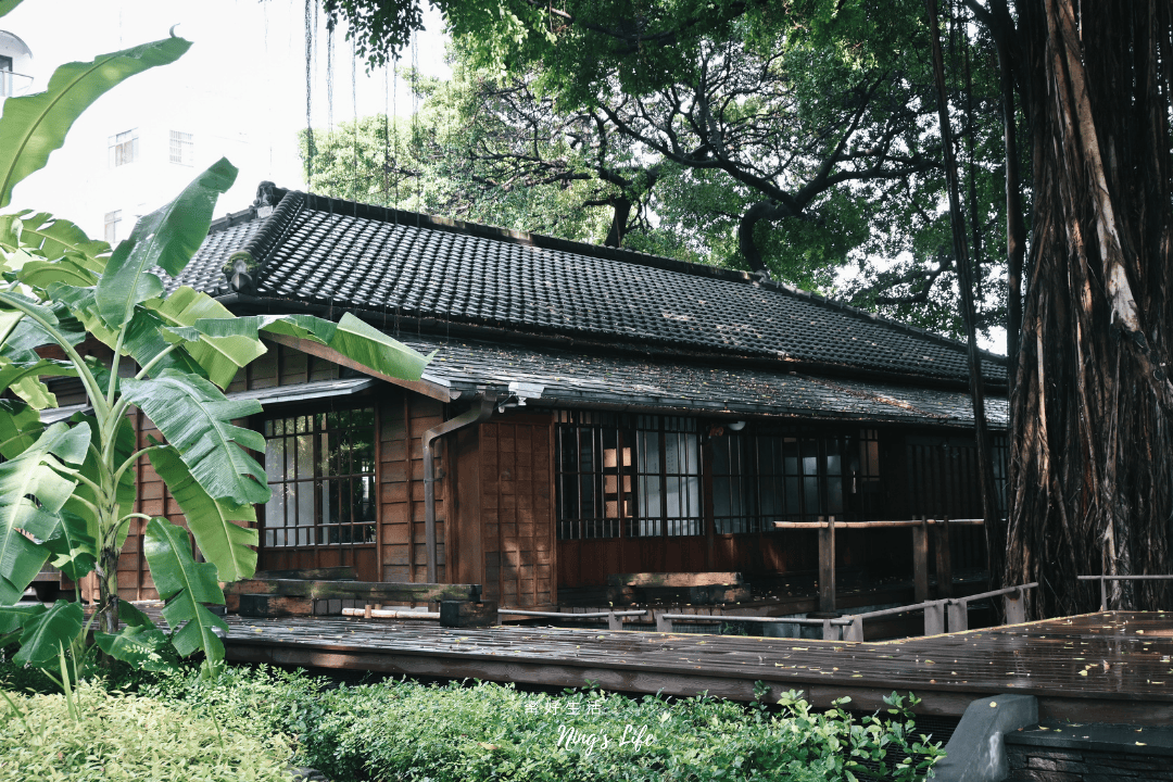 玖月九茶塢|台中茶館「沈浸式喝茶」柳川白色老屋品茶空間 - 第1張圖 玖月九茶塢|台中茶館「沈浸式喝茶」柳川白色老屋品茶空間
