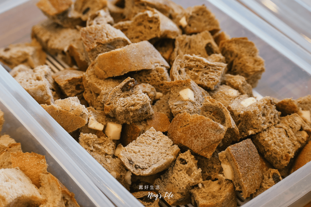 日月潭必買伴手禮｜魚光窯烤麵包新店開箱！回頭率100％魚池美食