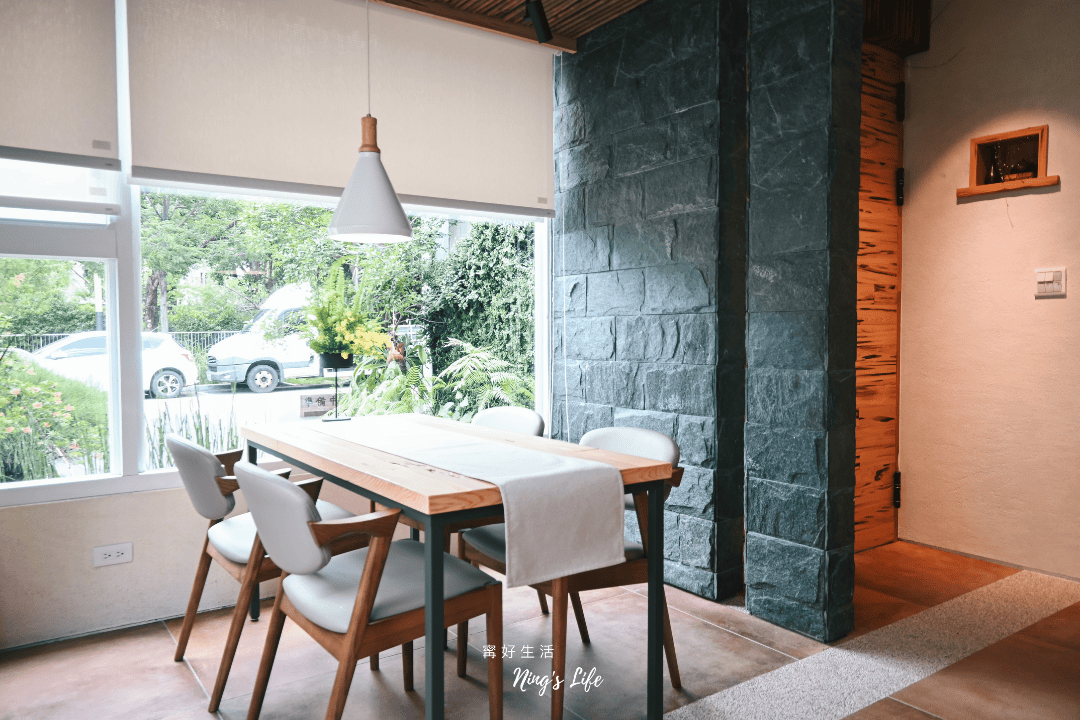 玖月九茶塢|台中茶館「沈浸式喝茶」柳川白色老屋品茶空間 - 第7張圖 玖月九茶塢|台中茶館「沈浸式喝茶」柳川白色老屋品茶空間