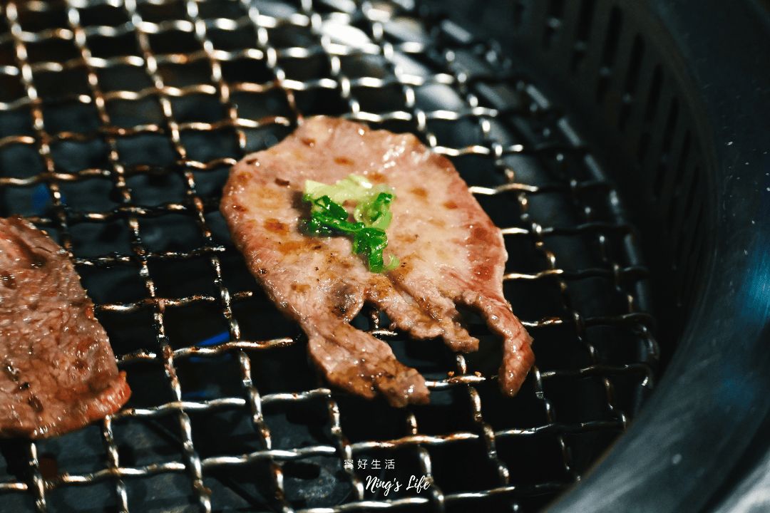 墨妃家燒肉｜富貴雙方也上桌！4.6星宮廷風台中燒肉推薦