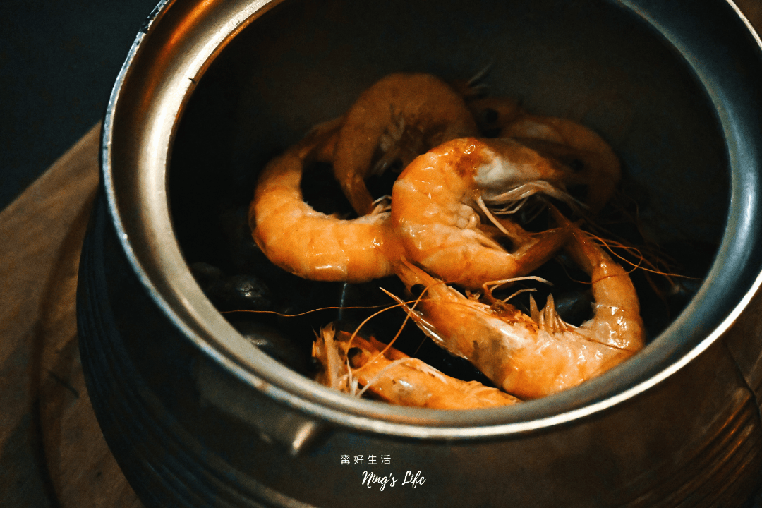 墨妃家燒肉｜富貴雙方也上桌！4.6星宮廷風台中燒肉推薦