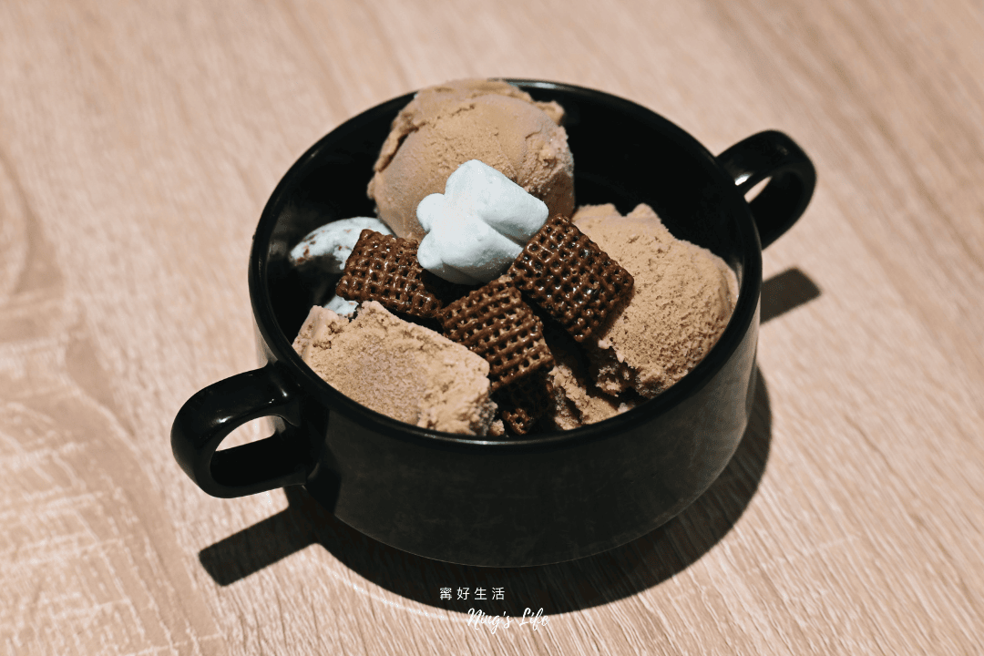 牛室炙燒牛排崇德洲際店｜台中新開幕390元起吃到飽 德國豬腳超水準