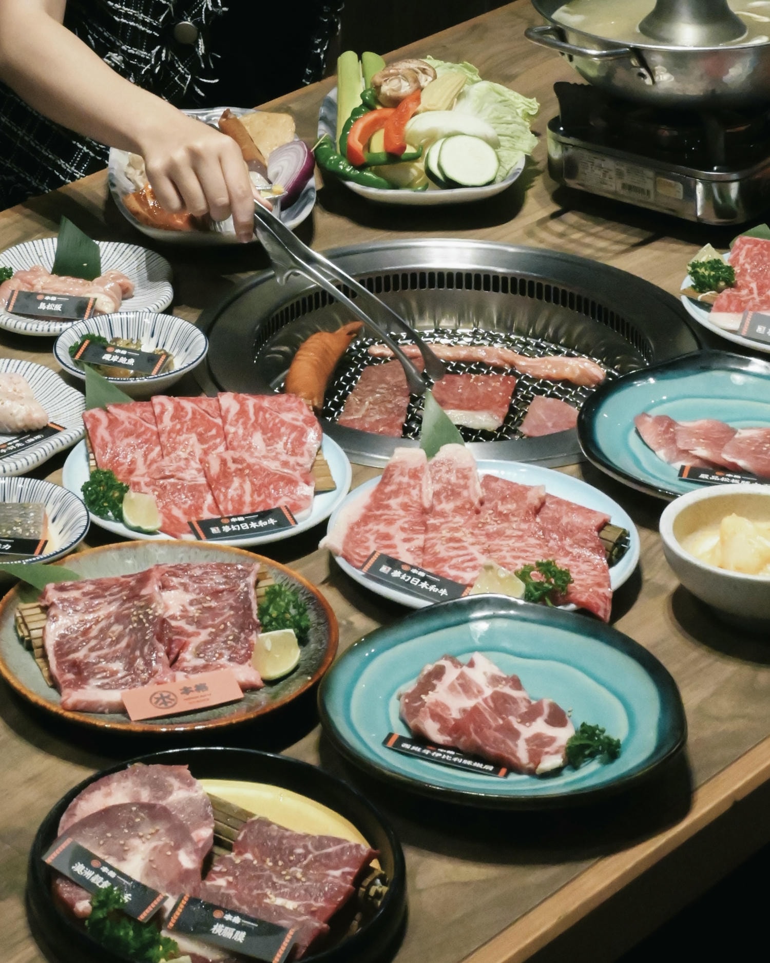 本格和牛燒肉放題|超狂自助吧688起!台中燒肉吃到飽推薦 - 第22張圖 本格和牛燒肉放題|超狂自助吧688起!台中燒肉吃到飽推薦
