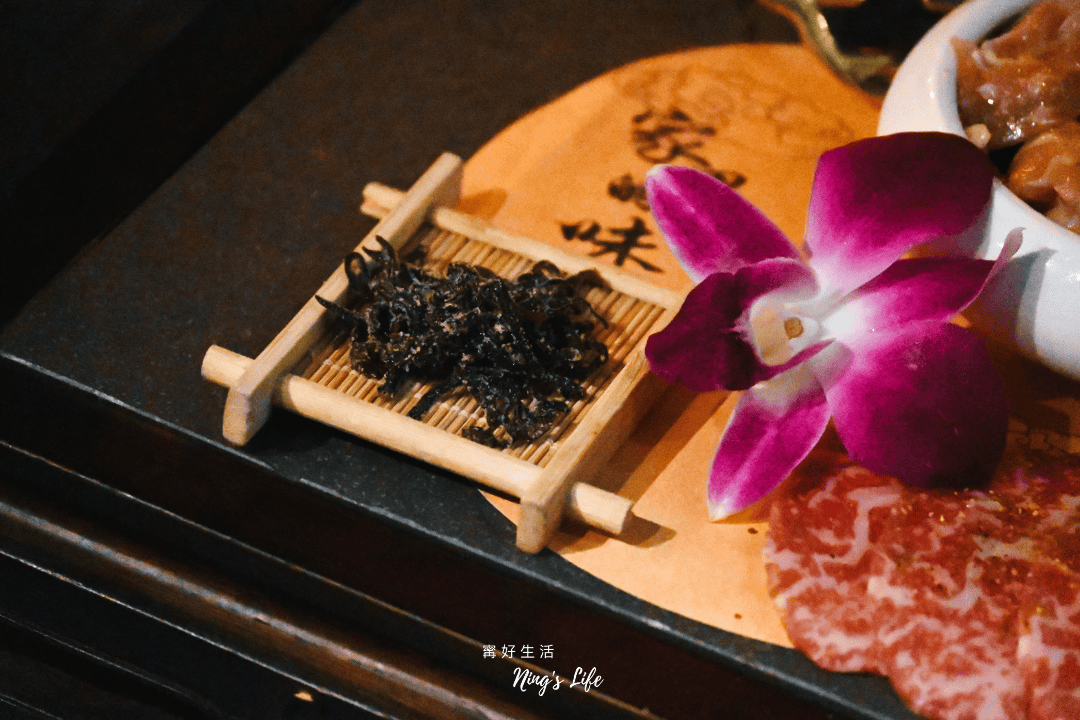 墨妃家燒肉｜富貴雙方也上桌！4.6星宮廷風台中燒肉推薦
