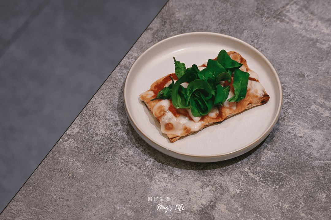 初美涮涮鍋|1餐8道真摯料理 台中高級火鍋和牛專賣(已歇業) - 第21張圖 初美涮涮鍋|1餐8道真摯料理 台中高級火鍋和牛專賣(已歇業)