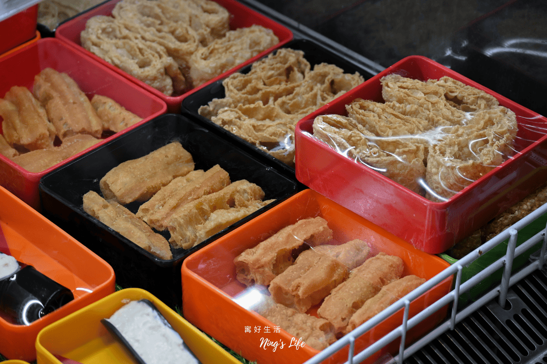 餉串串|一串12元、蔬菜無限吃!台中串串鍋推薦 - 第9張圖 餉串串|一串12元、蔬菜無限吃!台中串串鍋推薦