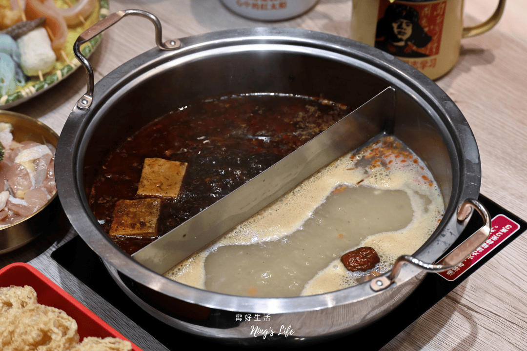 餉串串|一串12元、蔬菜無限吃!台中串串鍋推薦 - 第16張圖 餉串串|一串12元、蔬菜無限吃!台中串串鍋推薦