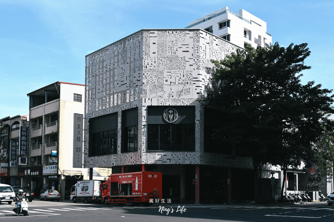 紫木槿韓國烤肉台中公益店｜雙人套餐1380起 生菜小菜無限續