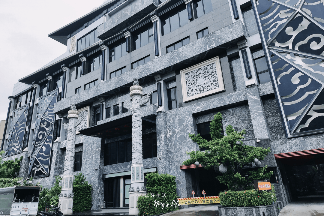 紫禁城汽車旅館|KTV到3點!斥資10億中國風、免費古裝 - 第1張圖 紫禁城汽車旅館|KTV到3點!斥資10億中國風、免費古裝