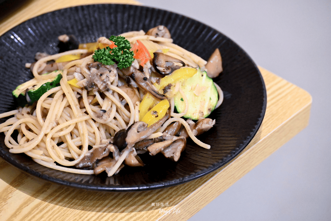壹陸樹洞｜私藏逢甲早午餐秘境！綠意旁暖心早午餐