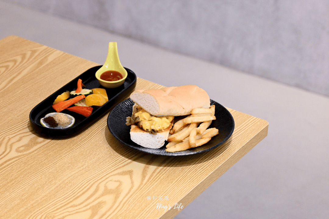 壹陸樹洞｜私藏逢甲早午餐秘境！綠意旁暖心早午餐