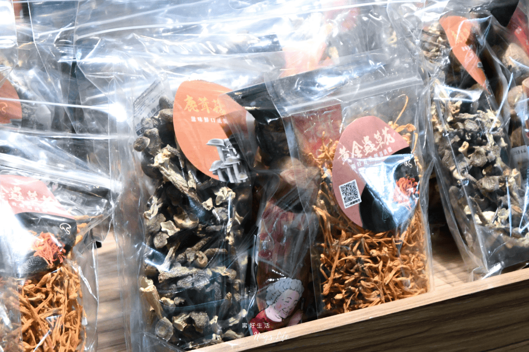 菇神鹿谷店|一吃上癮蕈菇火鍋!溪頭鹿谷美食推薦 - 第8張圖 菇神鹿谷店|一吃上癮蕈菇火鍋!溪頭鹿谷美食推薦