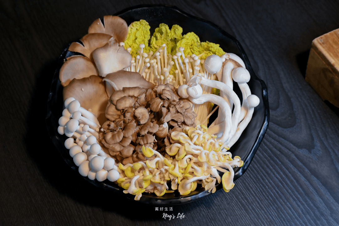 菇神鹿谷店|一吃上癮蕈菇火鍋!溪頭鹿谷美食推薦 - 第32張圖 菇神鹿谷店|一吃上癮蕈菇火鍋!溪頭鹿谷美食推薦