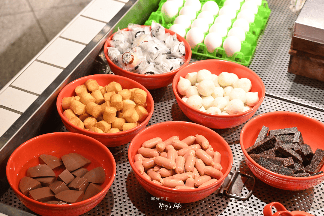 蔬盈市場火鍋｜台中勤美吃到飽菜比肉多！50種季節蔬菜、嘉大鮮奶入鍋