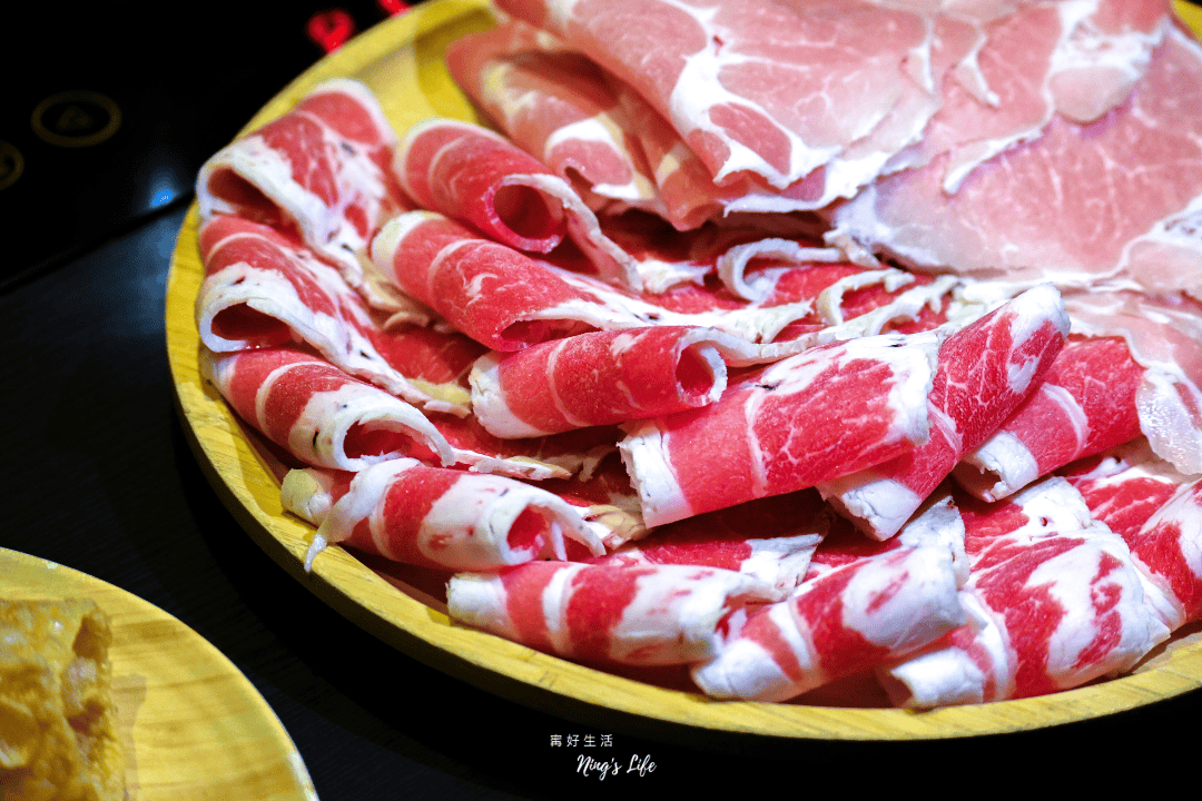 稻葉山城麻辣鍋|中壢老牌火鍋雙人700克大肉盤千元有找 - 第16張圖 稻葉山城麻辣鍋|中壢老牌火鍋雙人700克大肉盤千元有找