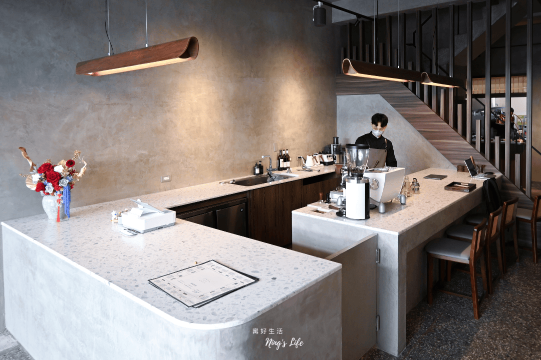 居無定所|台中西區侘寂風老宅早午餐 浪跡天涯異國饗宴 - 第4張圖 居無定所|台中西區侘寂風老宅早午餐 浪跡天涯異國饗宴
