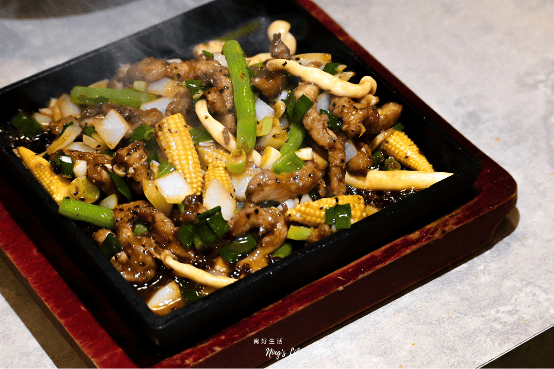 野沐私房料理|台中寵物友善餐廳吃熱炒!大草皮、適合聚餐 - 第11張圖 野沐私房料理|台中寵物友善餐廳吃熱炒!大草皮、適合聚餐