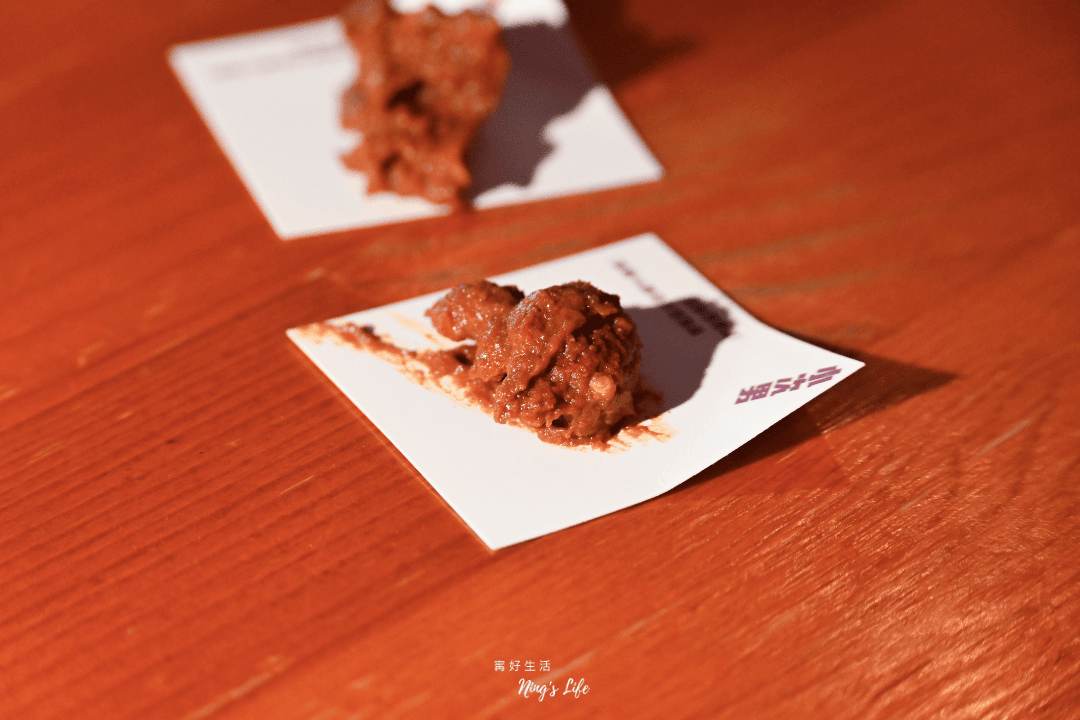 小次男咖哩所｜審計新村長紅美食！推薦秘製香料炸雞、辣醬