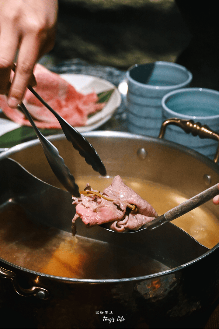 二本松涮涮屋｜台北火鍋天花板！松葉蟹專門店四吃、黑毛和牛奢華體驗