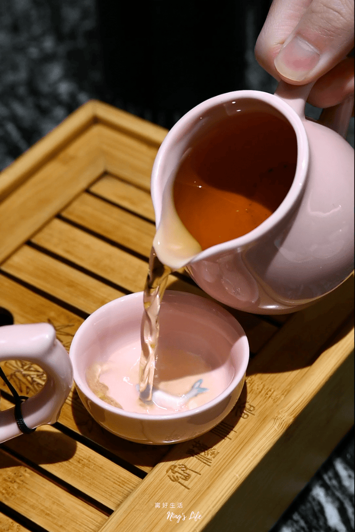 二本松涮涮屋｜台北火鍋天花板！松葉蟹專門店四吃、黑毛和牛奢華體驗