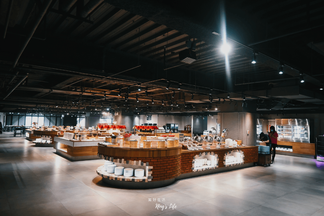 鳳凰食號|台中熱門早午餐吃到飽599起!德國豬腳、星巴克外帶 - 第8張圖 鳳凰食號|台中熱門早午餐吃到飽599起!德國豬腳、星巴克外帶