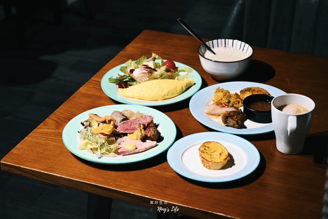 鳳凰食號|台中熱門早午餐吃到飽599起!德國豬腳、星巴克外帶 - 第9張圖 鳳凰食號|台中熱門早午餐吃到飽599起!德國豬腳、星巴克外帶