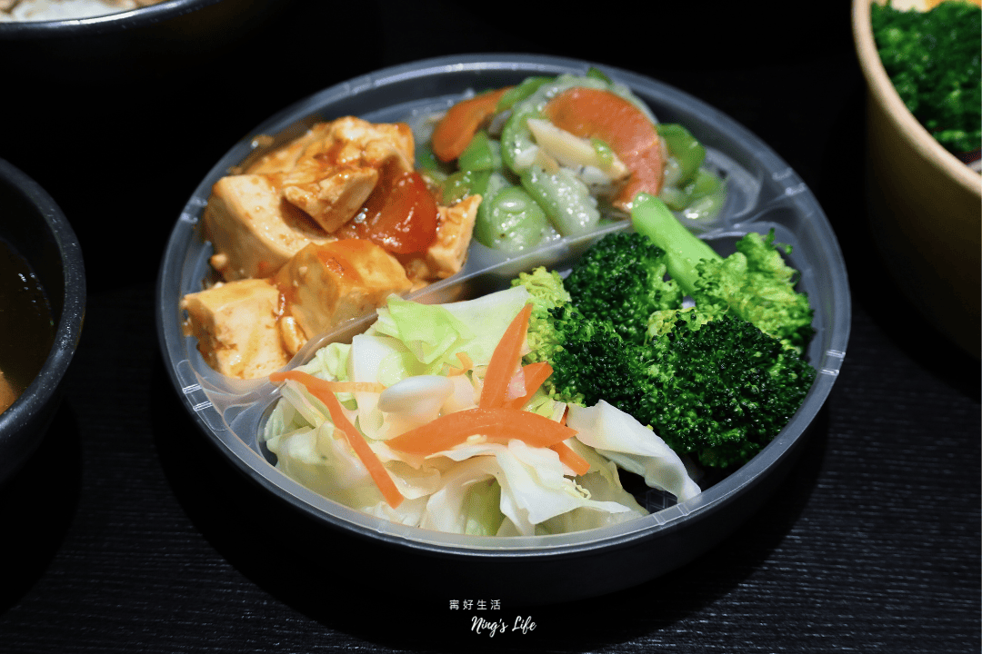 莊家 莊一盤|台中莊家火雞肉飯新品牌!推薦麻香麵、蔥油淋到雞飯 - 第15張圖 莊家 莊一盤|台中莊家火雞肉飯新品牌!推薦麻香麵、蔥油淋到雞飯