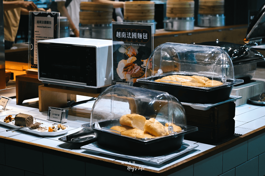 鳳凰食號|台中熱門早午餐吃到飽599起!德國豬腳、星巴克外帶 - 第54張圖 鳳凰食號|台中熱門早午餐吃到飽599起!德國豬腳、星巴克外帶