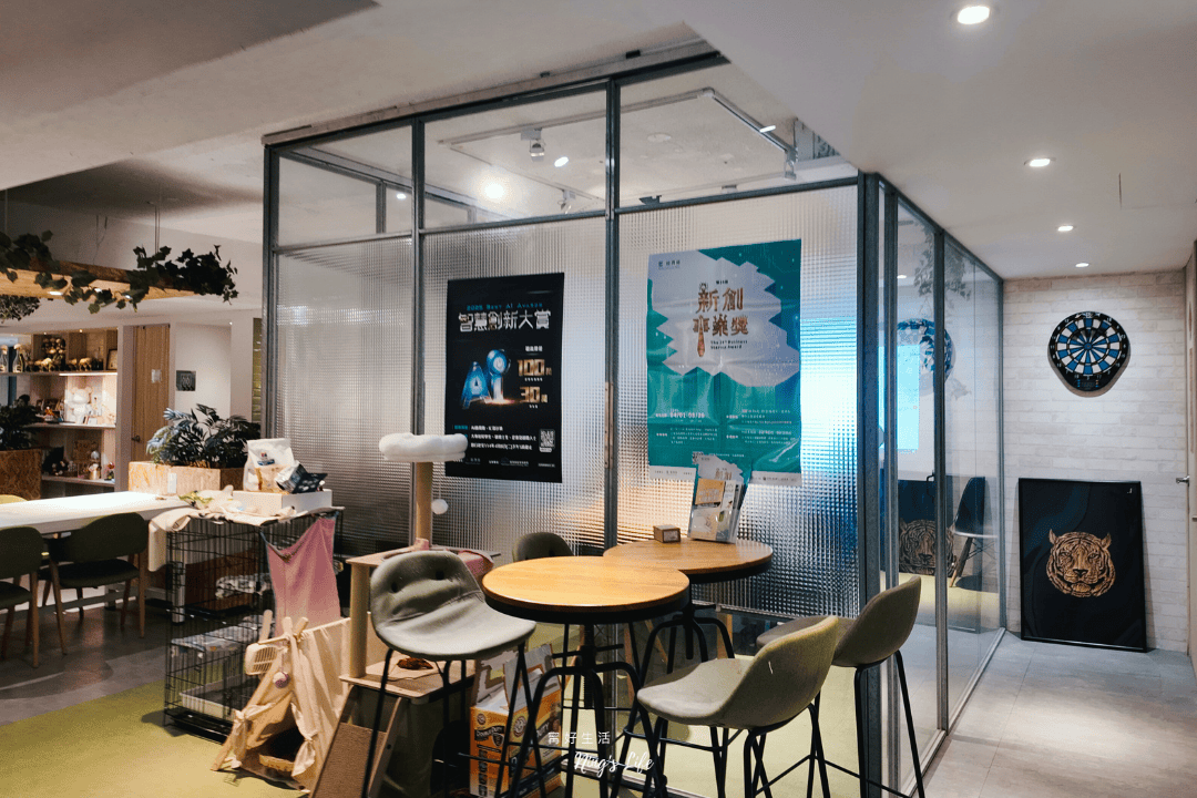 台北共享辦公室推薦｜Hour Jungle Coworking  時租空間、熱帶雨林風格共同工作室