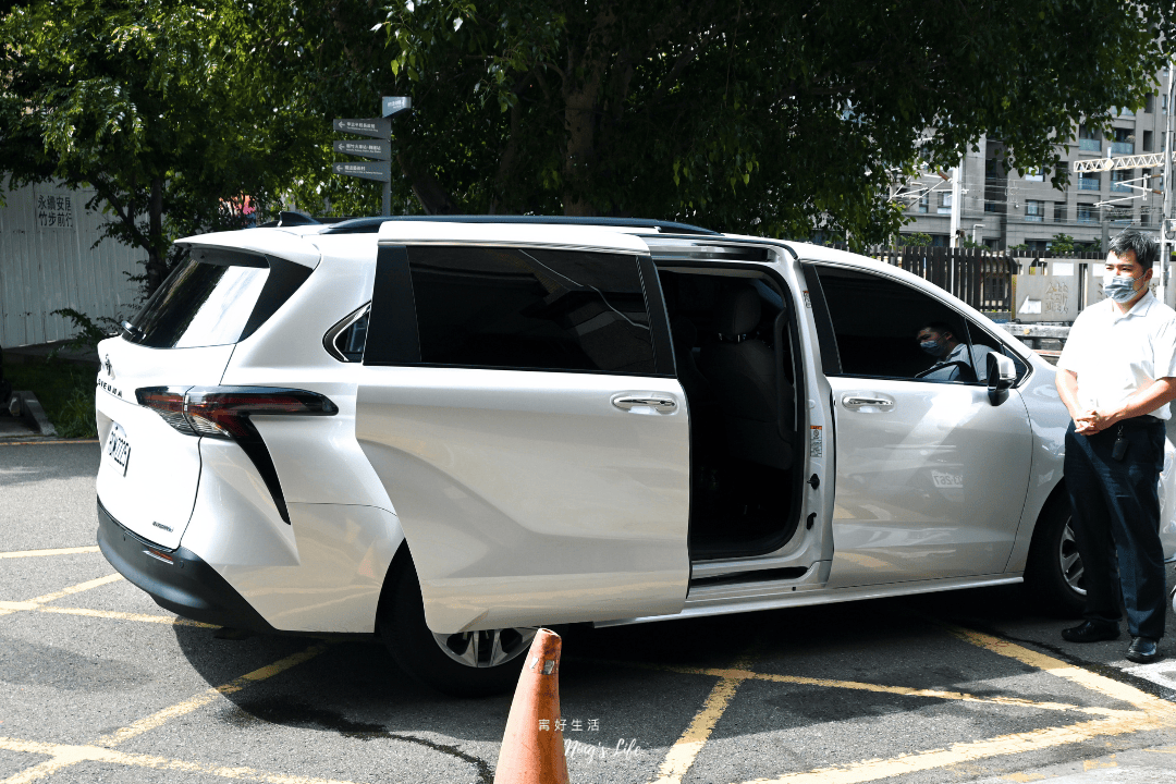 安興租車｜桃園機場接送優惠推薦/費用價格 專業安心體驗