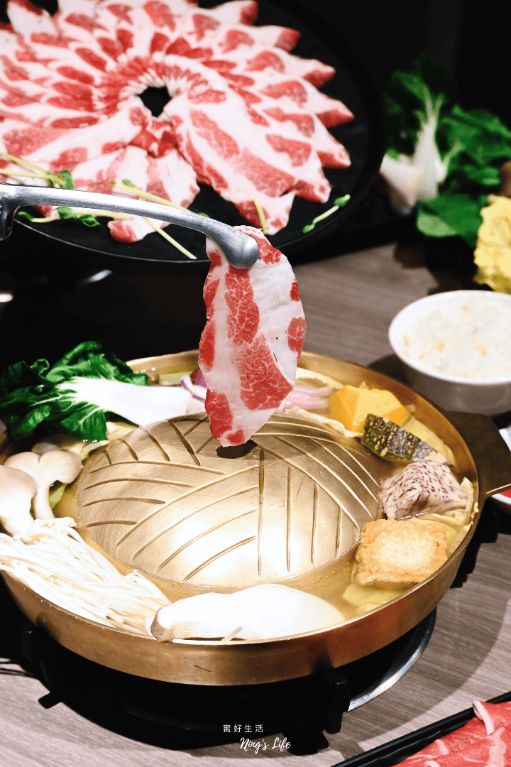 一饌泰式燒烤火鍋台中北屯店|6款濃郁泰式湯頭新菜單!自助吧泰國米無限享用 - 第22張圖 台中北屯火鍋火烤兩吃推薦一饌泰式燒烤火鍋菜單@寗好生活
