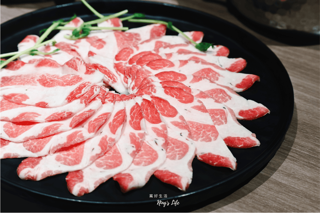 一饌泰式燒烤火鍋台中北屯店|6款濃郁泰式湯頭新菜單!自助吧泰國米無限享用 - 第21張圖 台中北屯火鍋火烤兩吃推薦一饌泰式燒烤火鍋菜單@寗好生活