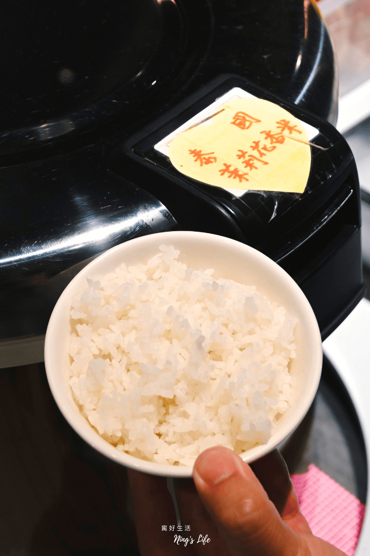 一饌泰式燒烤火鍋台中北屯店|6款濃郁泰式湯頭新菜單!自助吧泰國米無限享用 - 第9張圖 台中北屯火鍋火烤兩吃推薦一饌泰式燒烤火鍋菜單@寗好生活