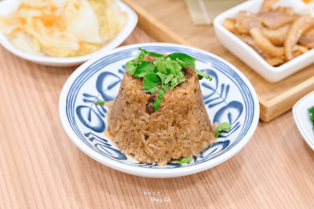 王爺王肉羹｜太平辦桌級小吃推薦！魚翅肉羹.米糕.靈魂小魚辣椒
